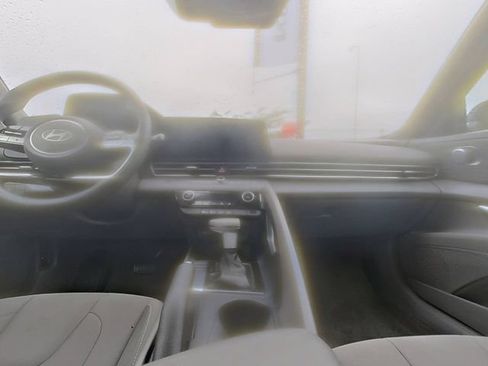 Used 2024 Hyundai Elantra SEL FWD image 23
