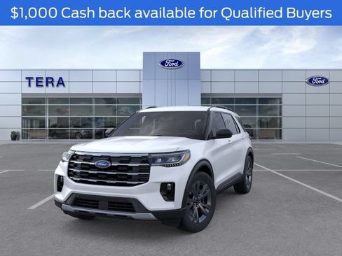 New 2026 Ford Explorer Active w/ Active Comfort Package AWD/4WD image 2