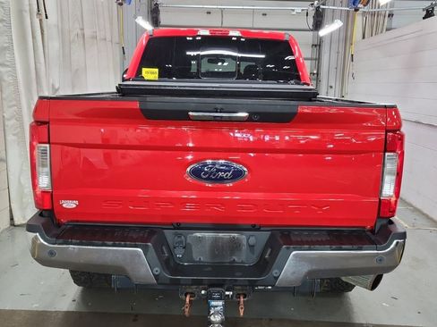 Used 2018 Ford F250 Lariat w/ Lariat Value Package image 5