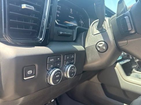 Used 2026 GMC Sierra 1500 AT4 w/ AT4 Premium Package AWD/4WD image 5
