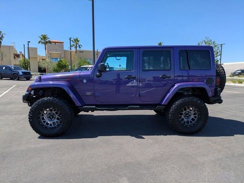 Used 2016 Jeep Wrangler Unlimited Sahara image 9
