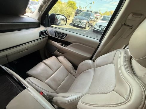 Used 2020 Lincoln Navigator Reserve w/ Luxury Package AWD/4WD image 54
