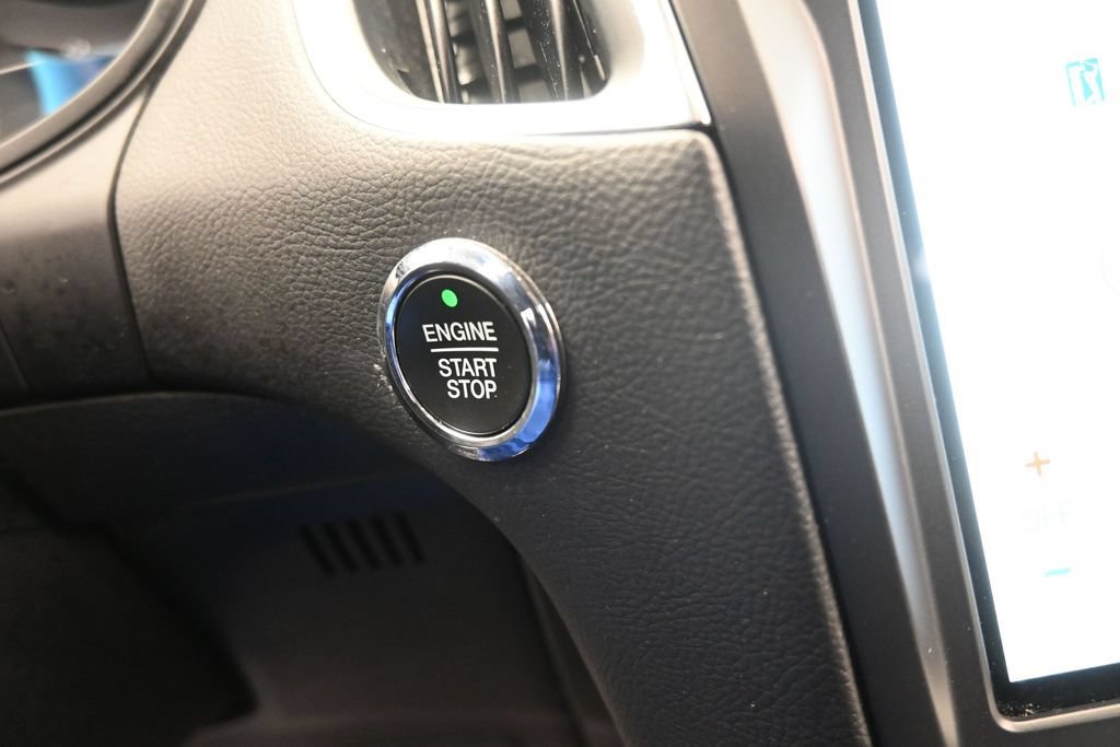 Used 2024 Ford Edge Titanium AWD/4WD image 48