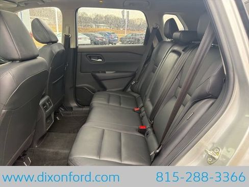 Used 2023 Nissan Rogue SL AWD/4WD image 24