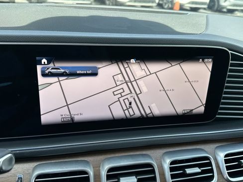 Used 2025 Mercedes-Benz GLE 450 4MATIC image 31