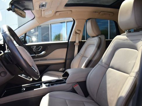 Used 2022 Lincoln Corsair Reserve w/ Elements Package AWD/4WD image 13