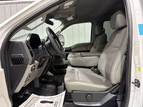 Used 2020 Ford F250 XL w/ Power Equipment Group image 11