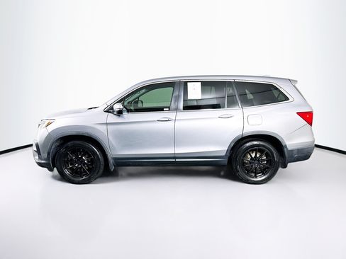 Used 2020 Honda Pilot EX image 4