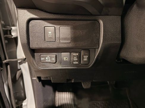 Used 2021 Toyota Tacoma TRD Sport image 15