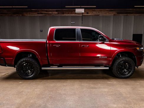 Used 2025 RAM 1500 Laramie w/ Sport Appearance Package image 11