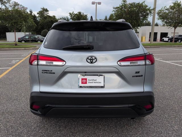 Certified 2023 Toyota Corolla Cross AWD Hybrid w/ Moonroof Package image 5