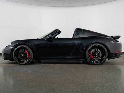 Used 2024 Porsche 911 Targa 4 GTS w/ Premium Package image 5
