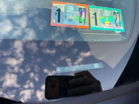 Used 2019 Chevrolet Silverado 1500 RST image 30