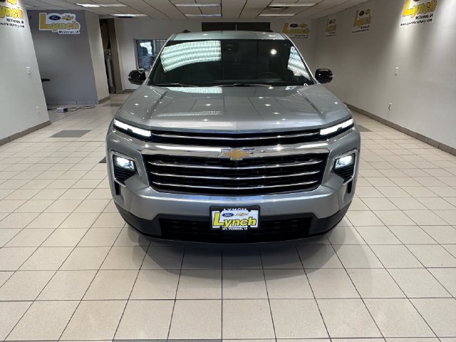 Used 2026 Chevrolet Traverse LT w/ Driver Confidence Package AWD/4WD image 26