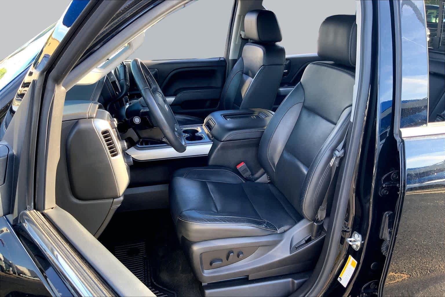 Used 2018 Chevrolet Silverado 1500 LTZ Z71 AWD/4WD image 8