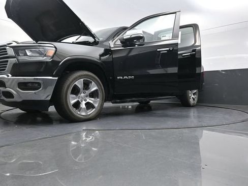 Used 2021 RAM 1500 Laramie AWD/4WD image 33