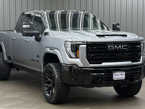 Used 2026 GMC Sierra 2500 AT4X AWD/4WD image 7