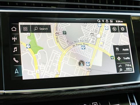 Used 2020 Audi Q8 Premium Plus image 21