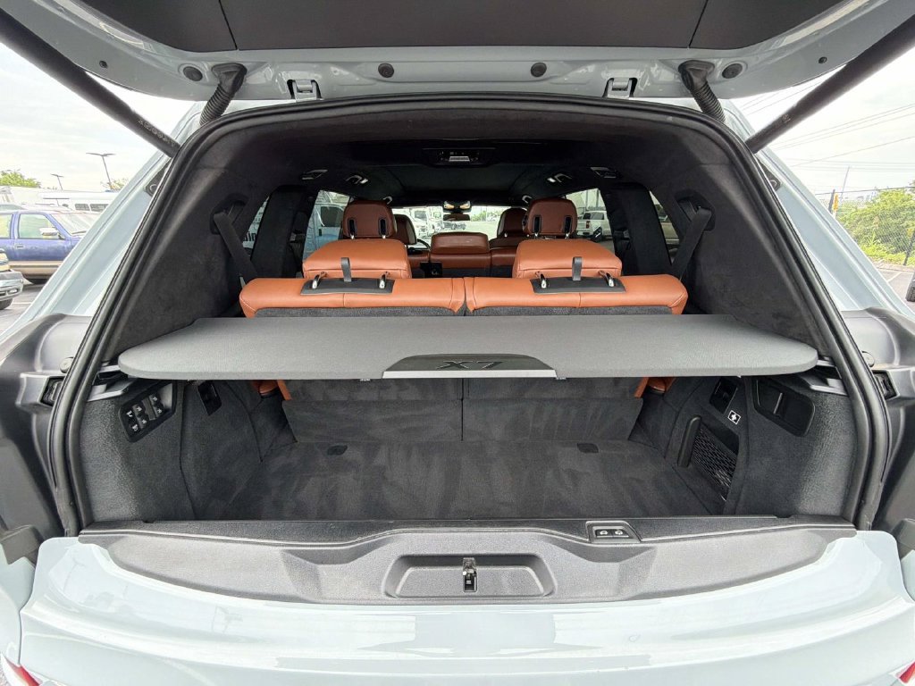Used 2023 BMW X7 M60i w/ Executive Package AWD/4WD image 13