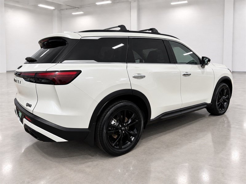 Used 2025 INFINITI QX60 Luxe w/ Black Edition AWD/4WD image 7