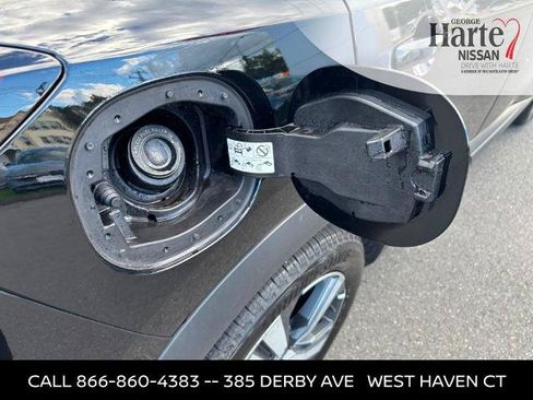 Certified 2026 Nissan Rogue SL AWD/4WD image 24