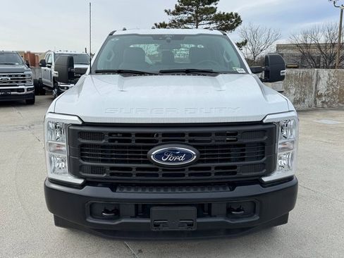 Used 2024 Ford F350 XL image 2