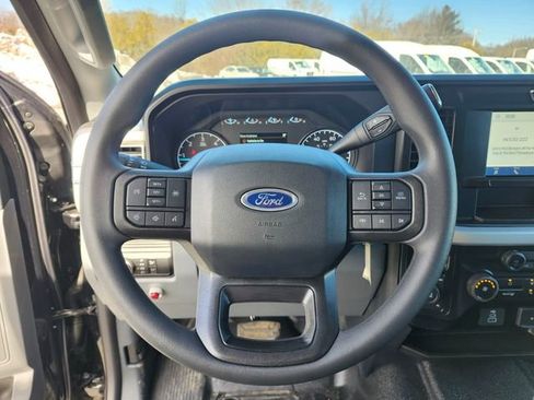 New 2025 Ford F350 XL w/ XL Chrome Package image 25