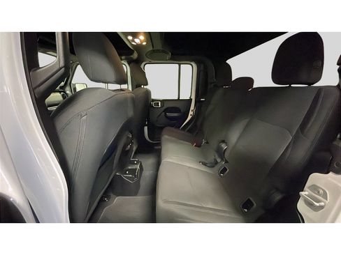 Used 2020 Jeep Gladiator Sport w/ Quick Order Package 24S AWD/4WD image 15