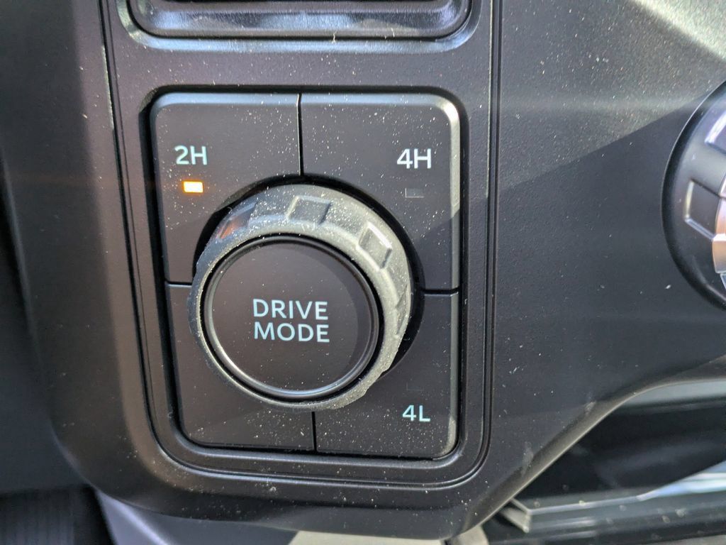 New 2026 Ford F350 Lariat AWD/4WD image 23