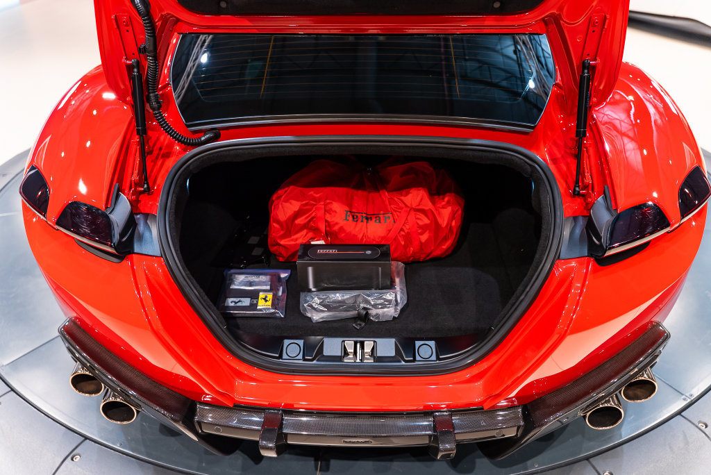 Certified 2021 Ferrari Roma RWD image 23
