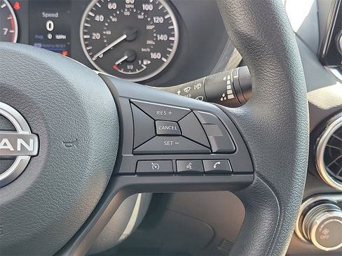 New 2025 Nissan Sentra S image 7