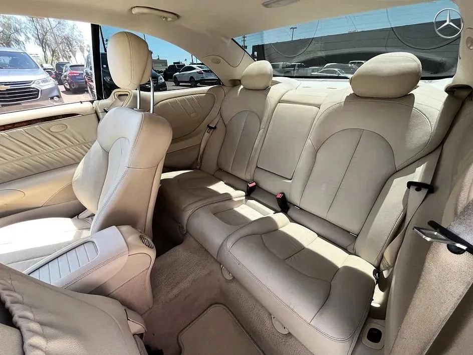Used 2006 Mercedes-Benz CLK 350 Coupe image 16