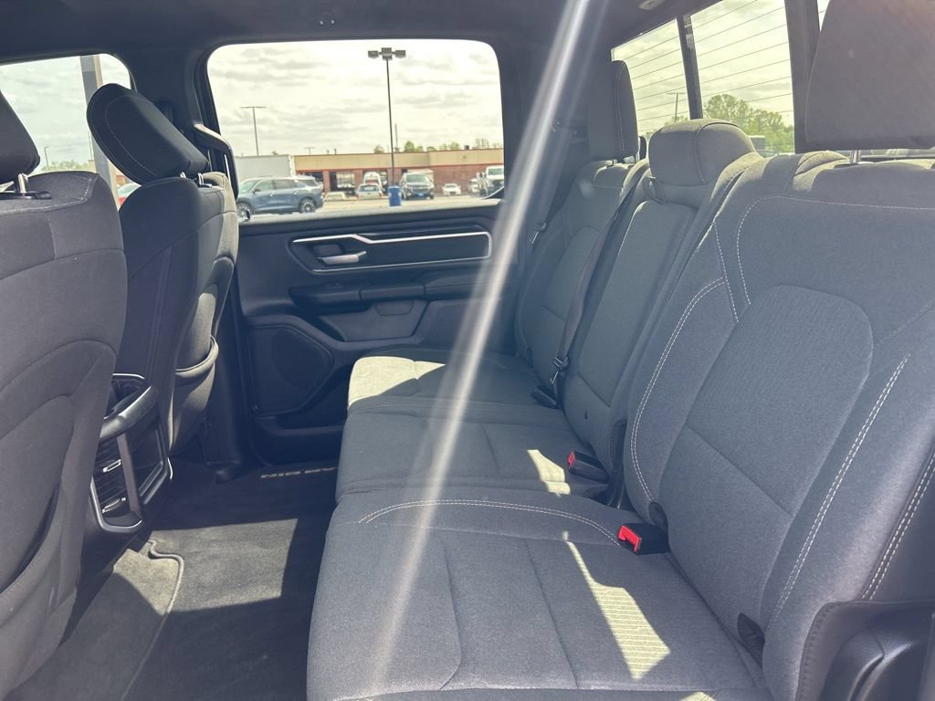 Used 2022 RAM 1500 Big Horn AWD/4WD image 15