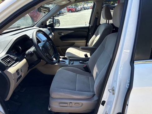 Used 2016 Honda Pilot EX image 15