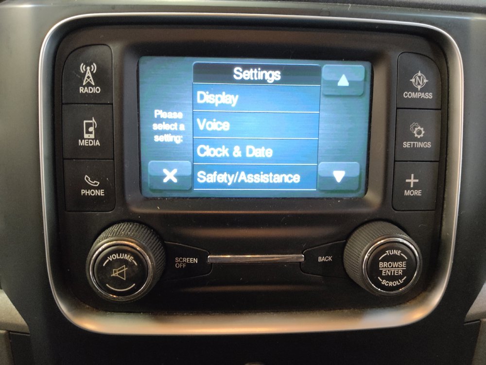 Used 2016 RAM 1500 Express RWD image 25