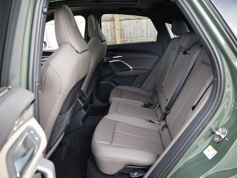 New 2025 Audi Q5 2.0T Premium Plus image 24