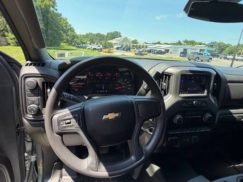 Used 2025 Chevrolet Silverado 2500 W/T w/ WT Convenience Package AWD/4WD image 12