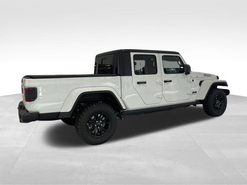 New 2025 Jeep Gladiator Sport AWD/4WD image 4