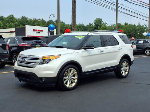 Used 2013 Ford Explorer XLT AWD/4WD image 1