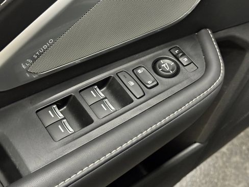 Used 2023 Acura RDX Technology Package SH-AWD image 13