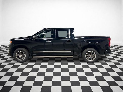 Certified 2024 Chevrolet Silverado 1500 High Country w/ Technology Package AWD/4WD image 6