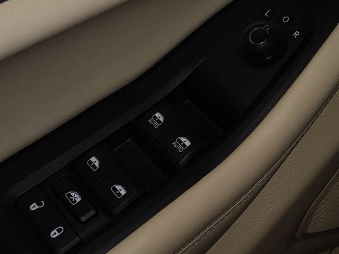 Used 2023 Jeep Grand Cherokee Limited RWD image 27