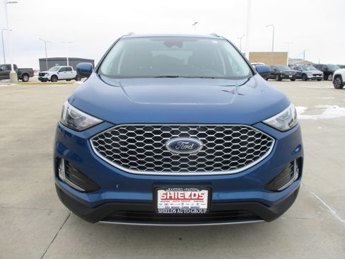 Used 2024 Ford Edge SEL w/ Convenience Package AWD/4WD image 10