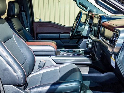 Used 2022 Ford F150 Lariat image 27