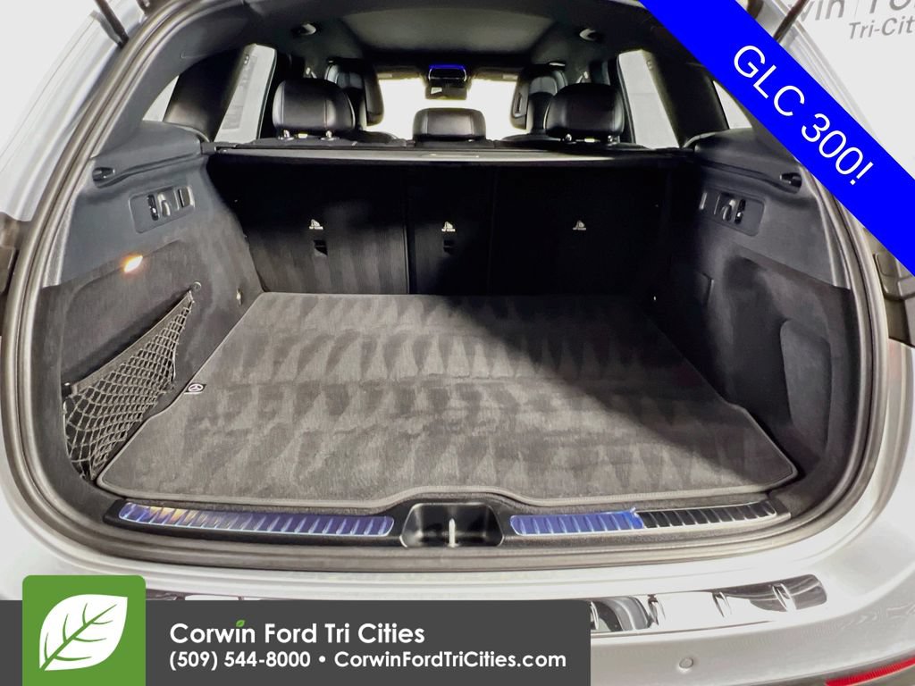 Used 2023 Mercedes-Benz GLC 300 4MATIC image 15
