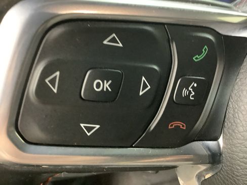 Used 2021 Jeep Gladiator Rubicon image 17