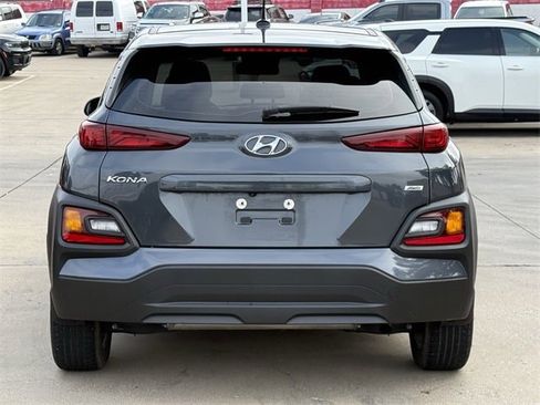 Used 2020 Hyundai Kona SE image 5