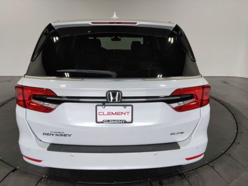 Used 2022 Honda Odyssey Elite image 7