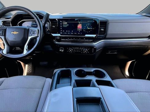 Used 2023 Chevrolet Silverado 1500 LT RWD image 16