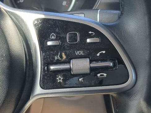 Certified 2022 Mercedes-Benz GLC 300 GLC 300 w/ Premium Package Lite image 13